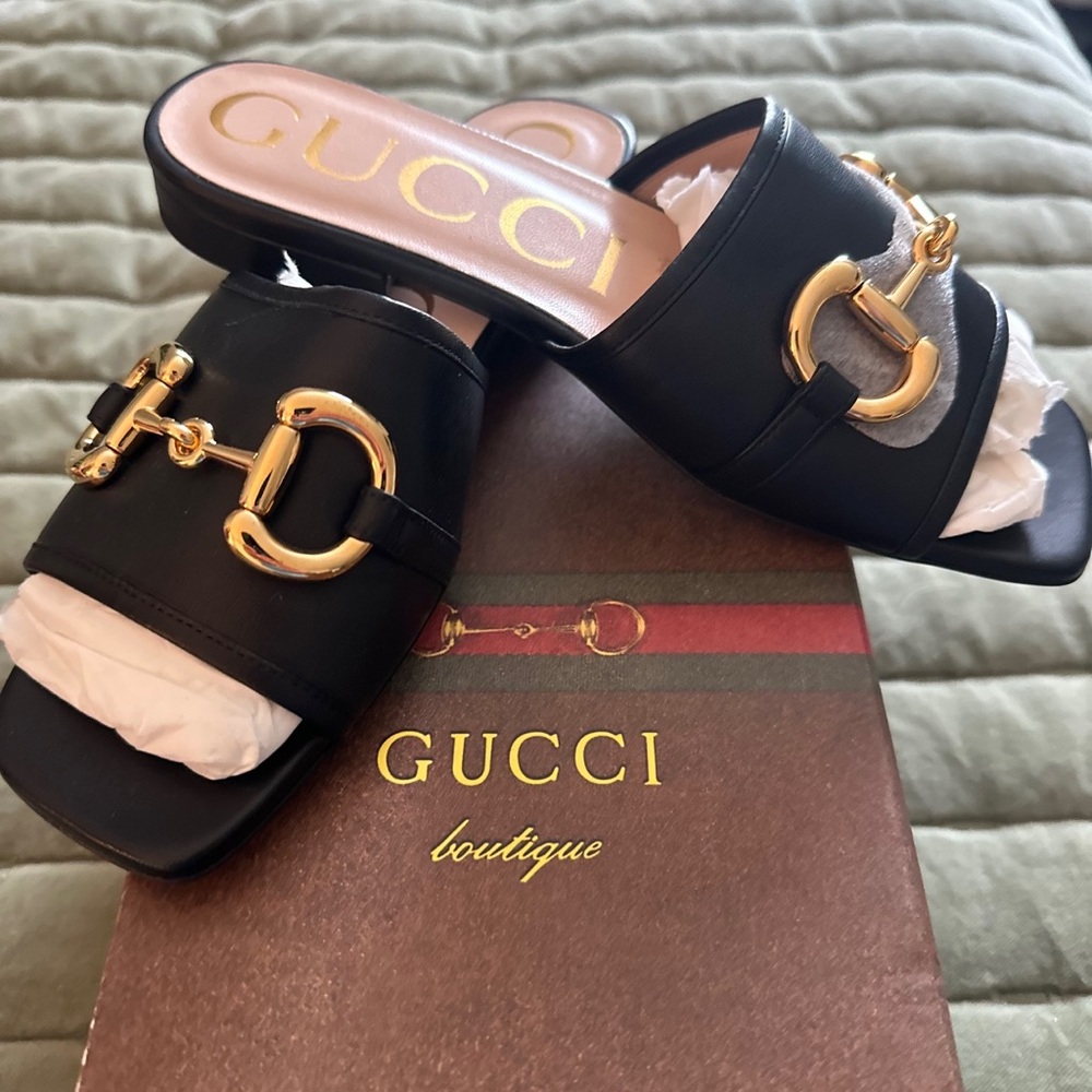 Gucci Nappa Lumiere Black Leather Mules Size 35/5 Brand New In Box